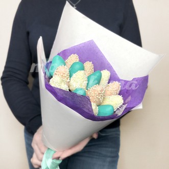 Букет из клубники в шоколаде Букет из клубники в шоколаде