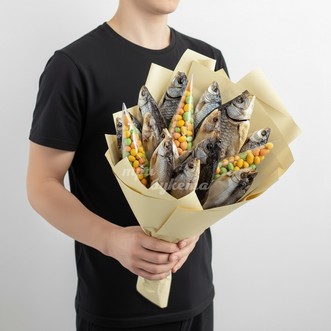 Букет из рыбы и арахиса в глазури