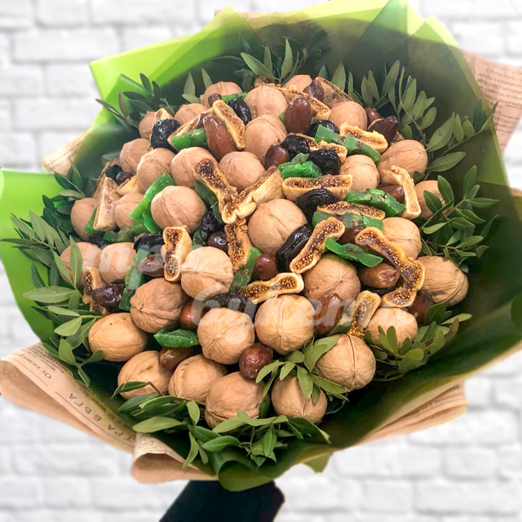 buket-iz-greckih-orehov